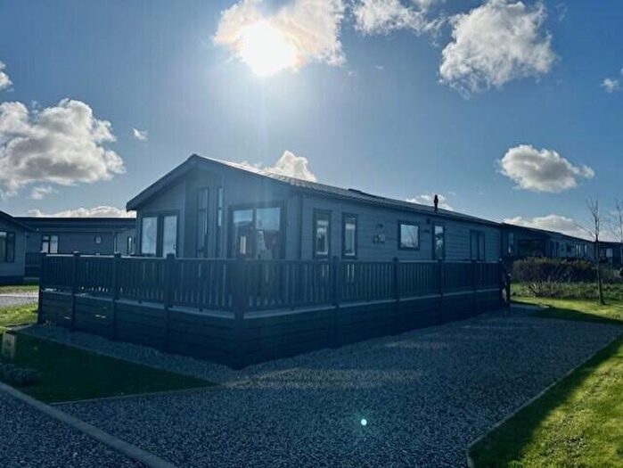 2 Bedroom Lodge For Sale In Padstow, Cornwall, PL28