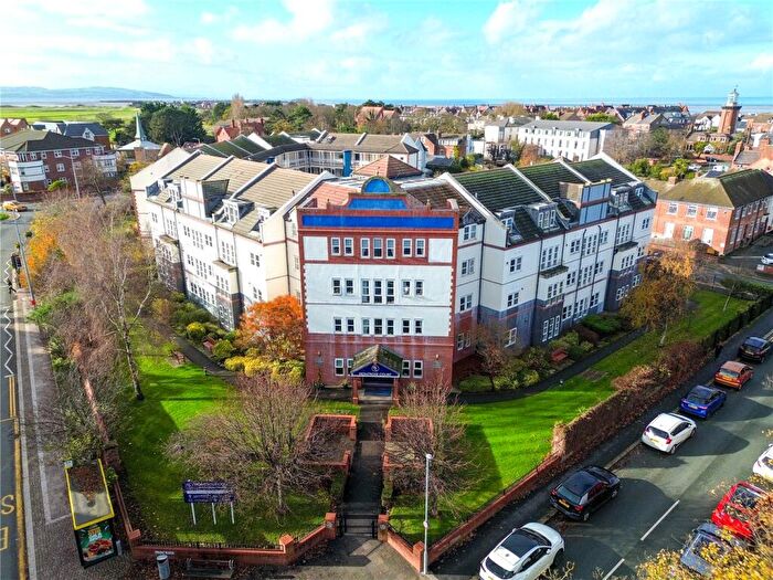 2 Bedroom Retirement Property For Sale In Market Street, Hoylake, Wirral, CH47