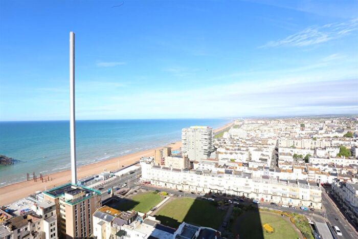 2 Bedroom Flat To Rent In Sussex Heights, St Margarets Place, Brighton, BN1