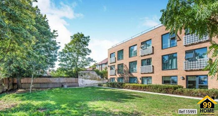 1 Bedroom Flat For Sale In - Western Road, Southall, United Kingdom, UB2