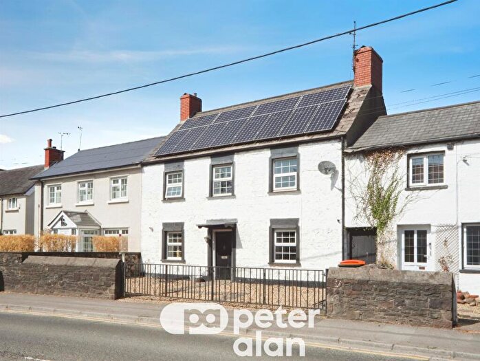 5 Bedroom Terraced House For Sale In Caerphilly Road, Bassaleg, Newport, NP10