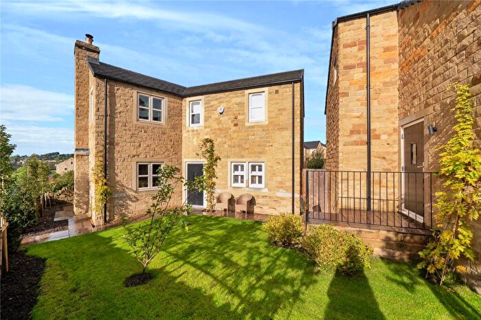 3 Bedroom Detached House For Sale In Old Tannery Lane, Silsden, BD20