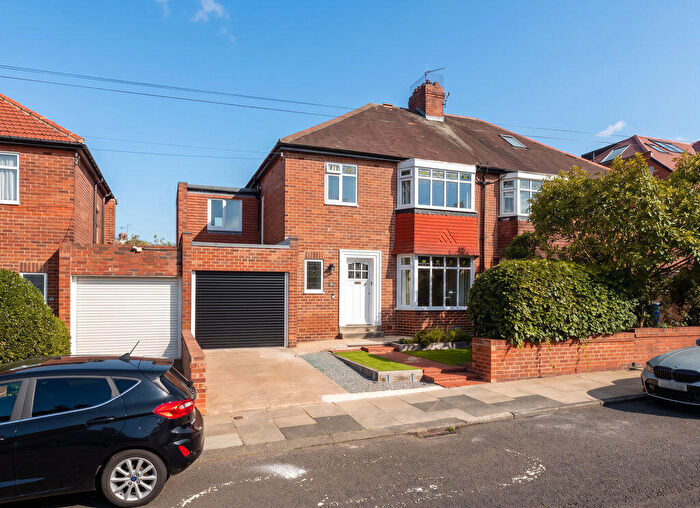 4 Bedroom Semi-Detached House For Sale In Rectory Grove, Gosforth, Newcastle Upon Tyne, NE3