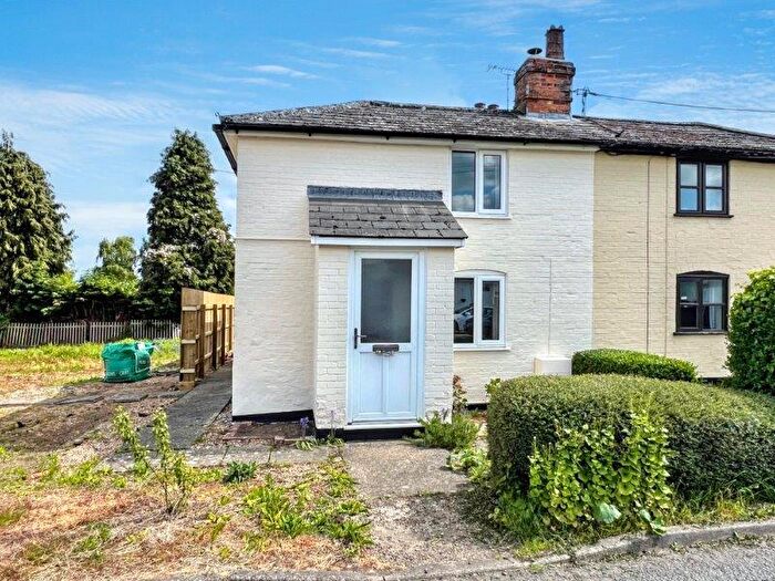 2 Bedroom Cottage To Rent In Gipping Road, Stowupland, IP14