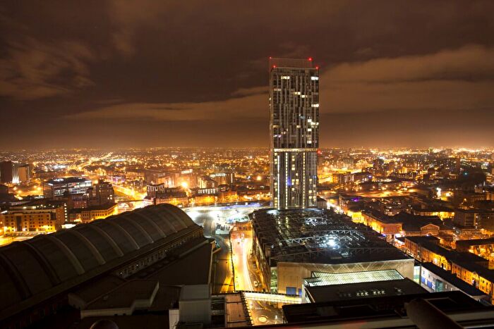 1 Bedroom Flat For Sale In Superb Bed - % Projected Net Rental Returns - Manchester, Manchester, M1