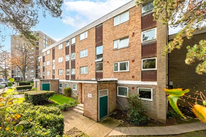 1 Bedroom Apartment To Rent In Bonchurch Close, Sutton, SM2