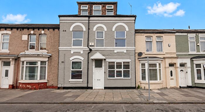 9 Bedroom Terraced House For Sale In Abingdon Road, Middlesbrough, TS1