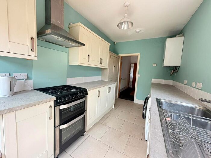 4 Bedroom Terraced House To Rent In Harrow Road, Leicester, LE3