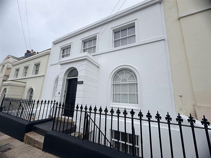 4 Bedroom Terraced House To Rent In East Ascent, St. Leonards-On-Sea, TN38