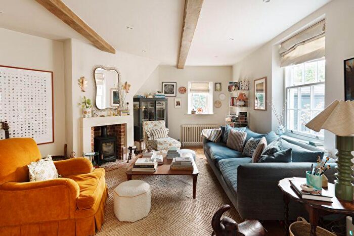 3 Bedroom Semi-Detached House For Sale In St. Vincents Hill | Redland, BS6