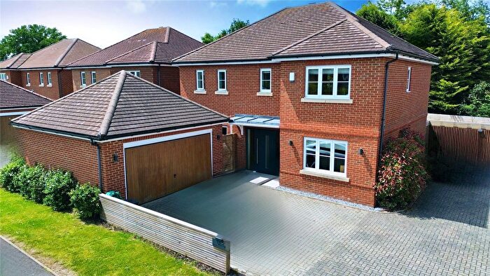 4 Bedroom Detached House To Rent In Arbor Lane, Winnersh, Berkshire, RG41