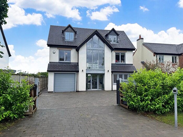 6 Bedroom Detached House For Sale In Grassy Lane, Burnaston, DE65