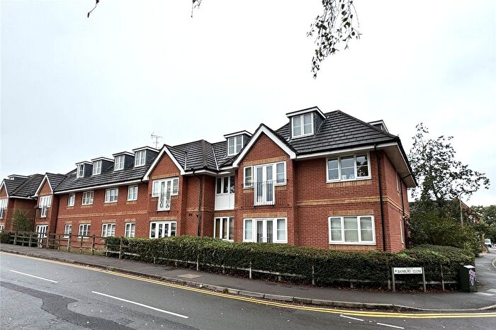 1 Bedroom Flat For Sale In Havelock Road, Wokingham, Berkshire, RG41