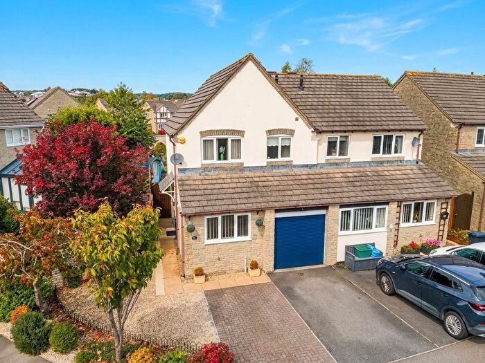 3 Bedroom Semi-Detached House For Sale In Lych Gate Mews, Lydney, GL15