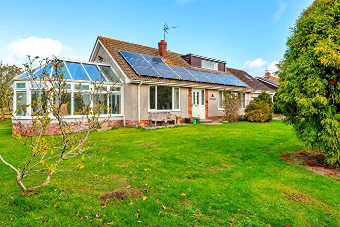 5 Bedroom Detached Bungalow For Sale In Silver Street, Congresbury, BS49