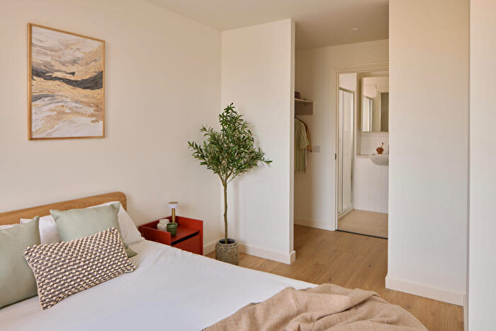 Studio To Rent In The Cascade, Bonnington Road, Leith, Edinburgh, EH6