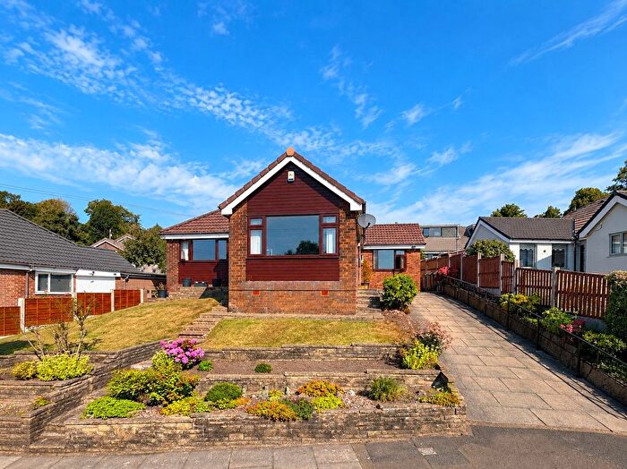 3 Bedroom Detached Bungalow For Sale In Carr Bank Avenue, Ramsbottom, Bury, BL0