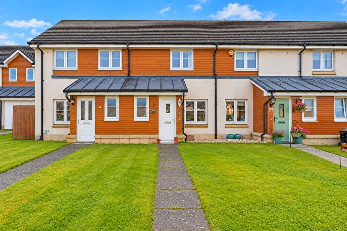 2 Bedroom Terraced House For Sale In Lapwing Drive, Dunfermline, KY11