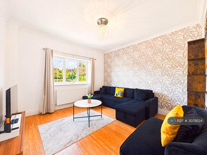 5 Bedroom Detached House To Rent In Gloucester Road, Cheltenham, GL51