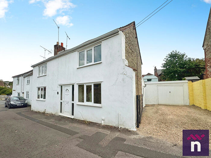 2 Bedroom Terraced House For Sale In Bread Street, Warminster, BA12
