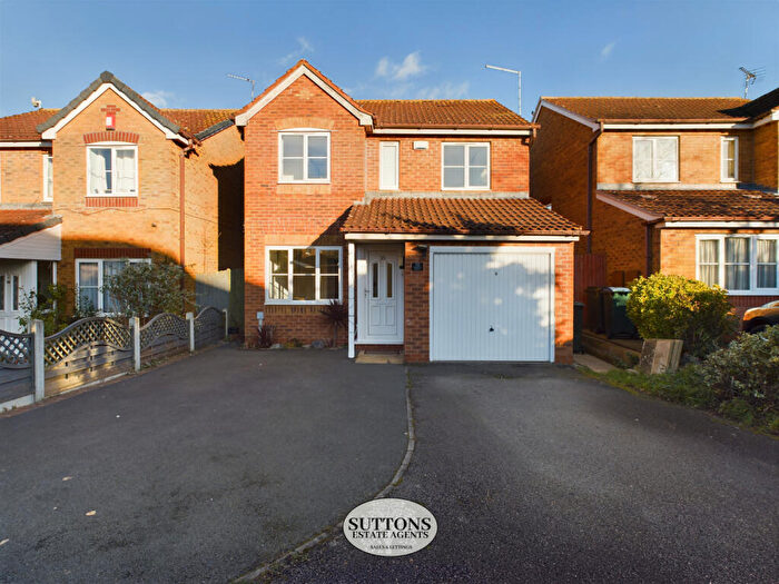3 Bedroom Detached House To Rent In Middlefield Drive, Binley, Coventry, CV3