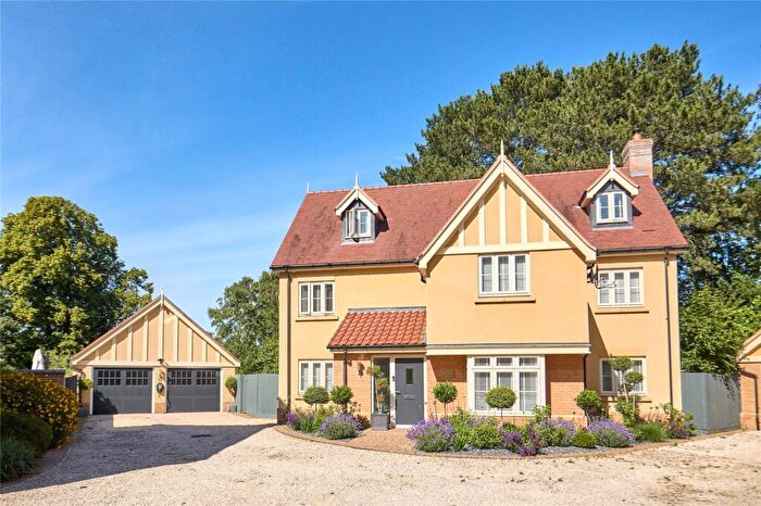 7 Bedroom Detached House For Sale In Beechwood Drive, Ipswich, Suffolk, IP3