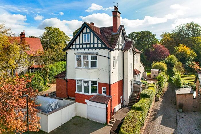 1 Bedroom Flat For Sale In Kent Road, Harrogate, North Yorkshire, HG1