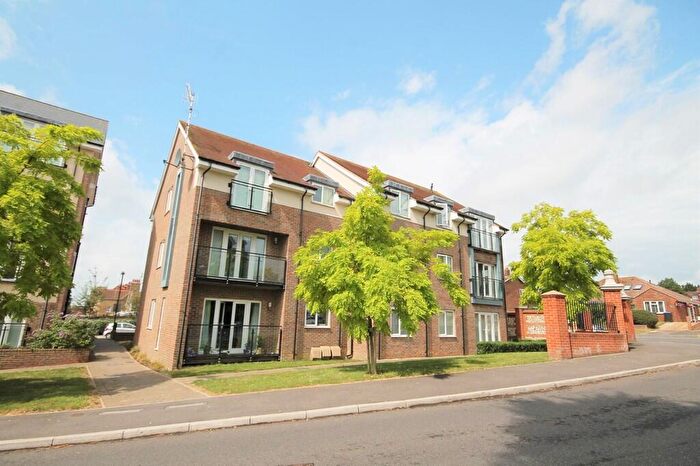 1 Bedroom Flat To Rent In Southlands Way, Shoreham-by-Sea, BN43