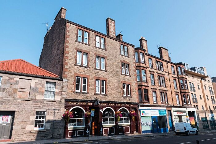 2 Bedroom Flat To Rent In Ratcliffe Terrace, Newington, Edinburgh, EH9