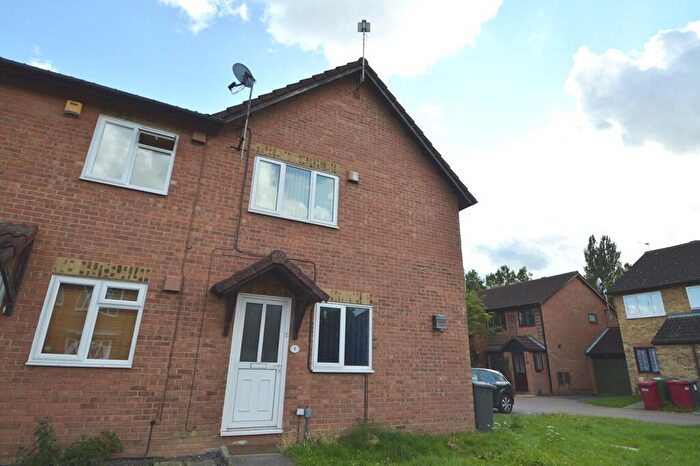 1 Bedroom End Of Terrace House To Rent In Moore Close, Slough, Berkshire, SL1