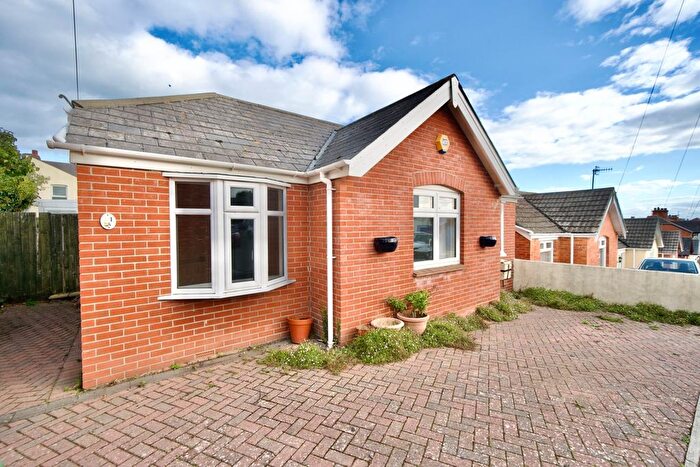 3 Bedroom Bungalow For Sale In Southlands Road, Weymouth, DT4