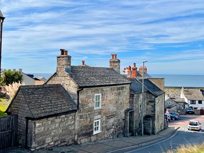 2 Bedroom Semi-Detached House For Sale In High Street, Fortuneswell, DT5