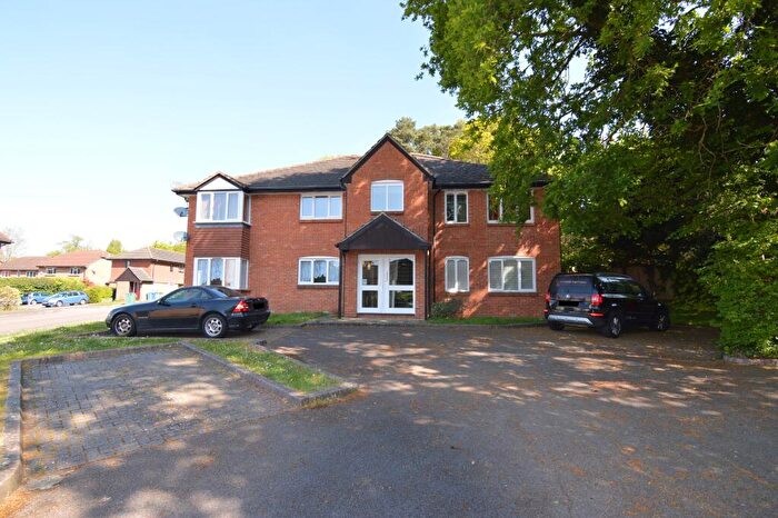 1 Bedroom Flat For Sale In Horatio Avenue, Warfield, RG42