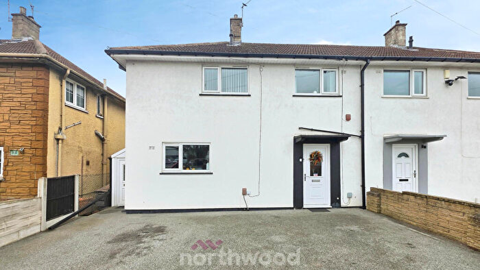 3 Bedroom Semi-Detached House For Sale In Barnby Dun Road, Clay Lane, Doncaster, DN2