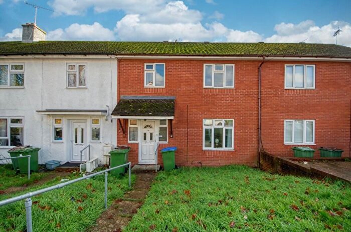 3 Bedroom Terraced House For Sale In Burke Drive, Southampton, SO19