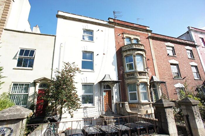 2 Bedroom Flat To Rent In Cheltenham Road, Montpelier, Bristol, BS6