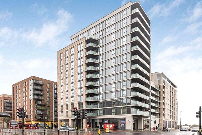 2 Bedroom Flat For Sale In Regal Walk, Bexleyheath, DA6