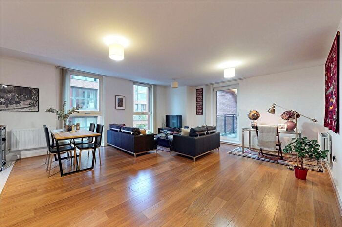 1 Bedroom Flat For Sale In Dalston Square, London, E8