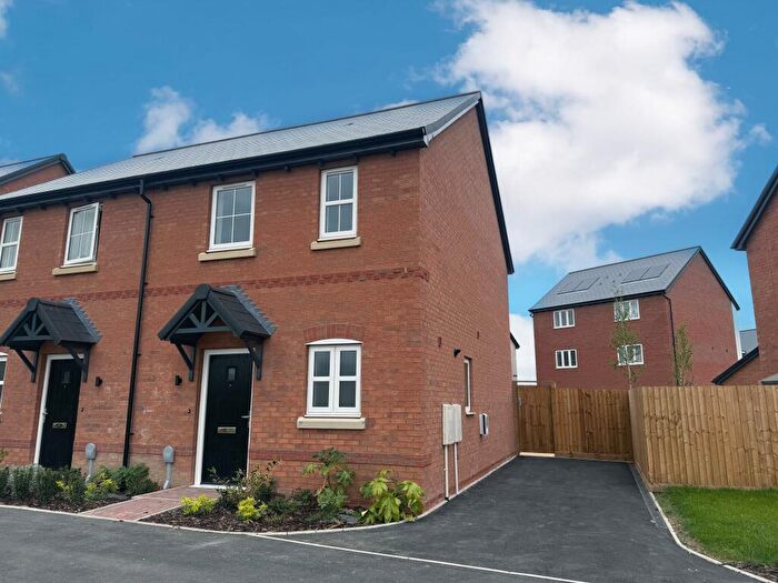 2 Bedroom House To Rent In Acer Drive, Tewkesbury, GL20