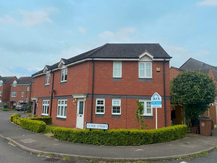 3 Bedroom Semi-Detached House To Rent In Clyde Street, Hilton, DE65