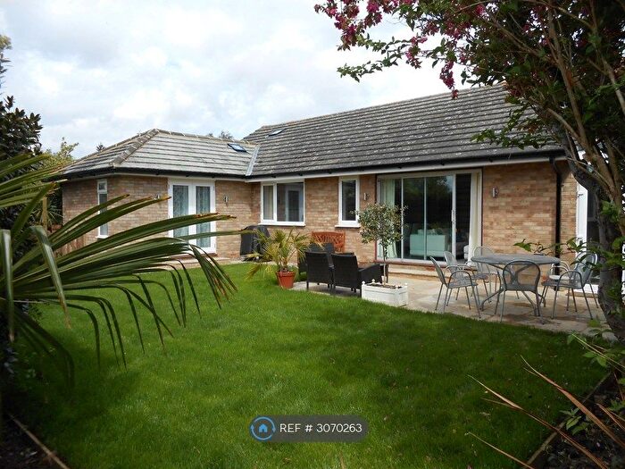 4 Bedroom Bungalow To Rent In Riverview Road, Epsom, KT19
