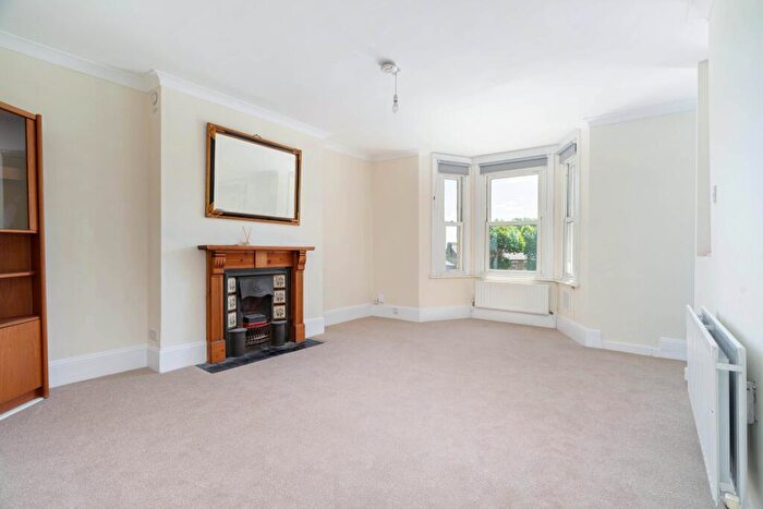 2 Bedroom Flat To Rent In Waldram Park Road, Forest Hill, London, SE23
