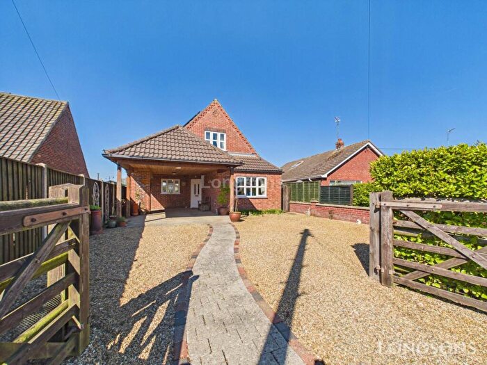 3 Bedroom Detached House For Sale In Moor Lane, Fakenham, NR21