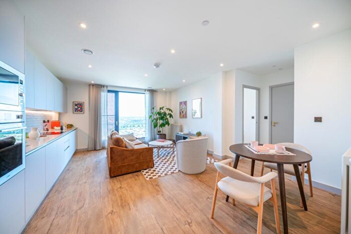 1 Bedroom Apartment To Rent In The Eades, Selborne Road London, E17