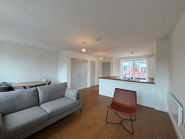 2 Bedroom Maisonette To Rent In Brook Street, Deansgate, BL1