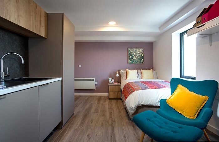 Studio To Rent In St. James Street, Newcastle Upon Tyne, NE1
