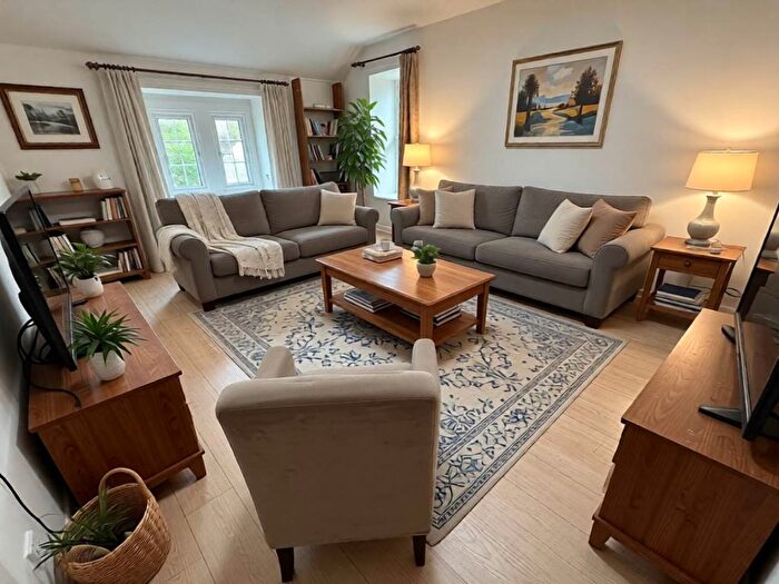 2 Bedroom Flat To Rent In Gurney Slade, Nr Radstock, Somerset, BA3
