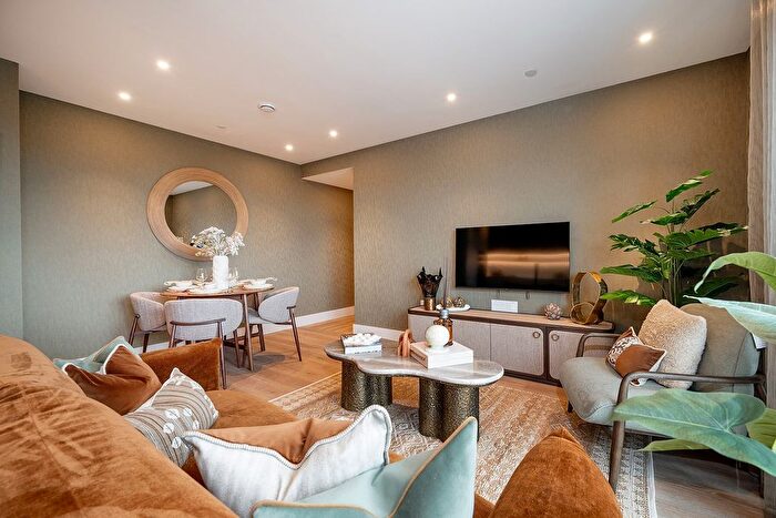 2 Bedroom Flat For Sale In Bow Green, Bow Common Lane, E3