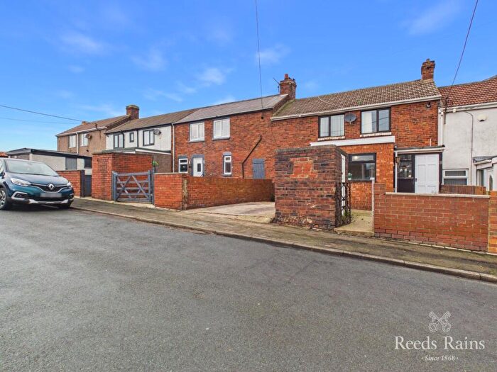 3 Bedroom Terraced House For Sale In Dene Avenue, Peterlee, Durham, SR8