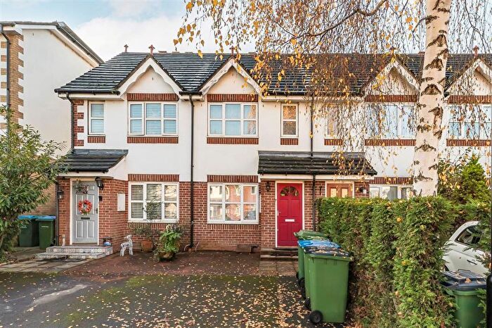 3 Bedroom Property To Rent In Tunnel Avenue, Greenwich, SE10